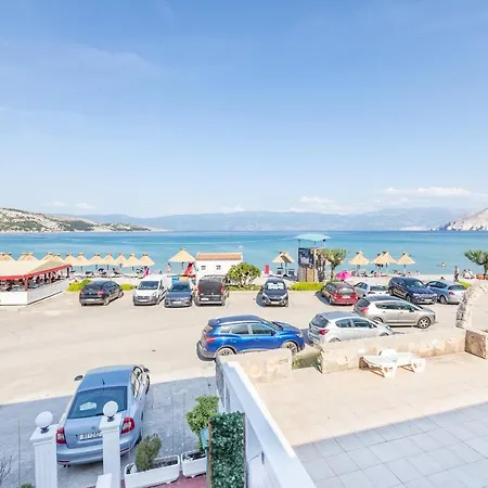 Apartment Beach Holiday Baska *