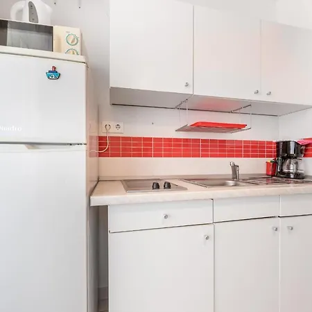 Apartment Beach Holiday Baska