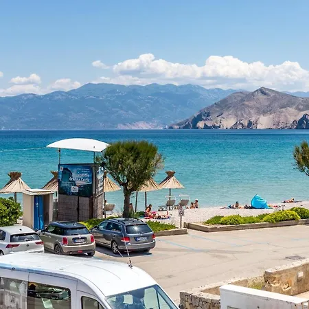 Beach Holiday Baska *