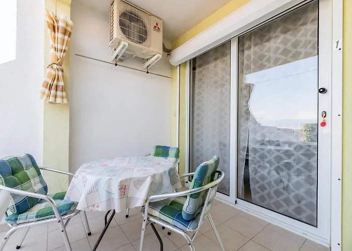 Beach Holiday Baska Baška