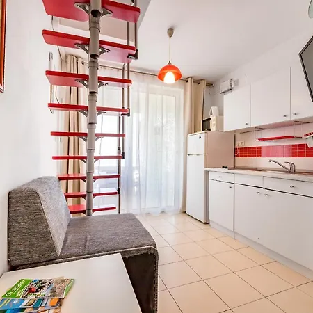 Apartment Beach Holiday Baska Baska (Krk)