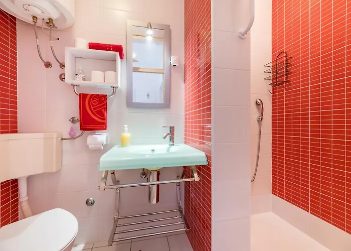 Beach Holiday Baska 바슈카