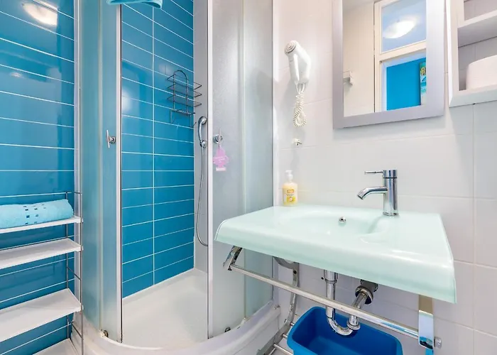 Beach Holiday Baska *