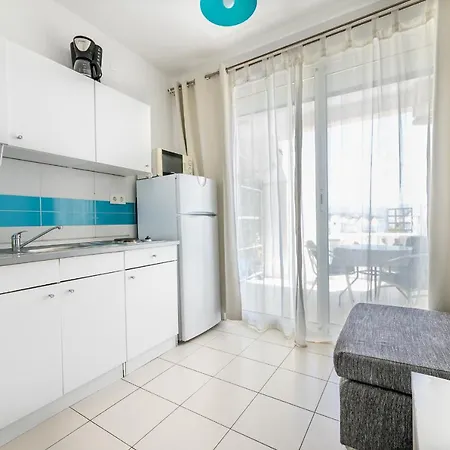 Beach Holiday Baska * Baška